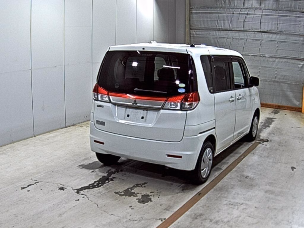 MITSUBISHI DELICA D:2