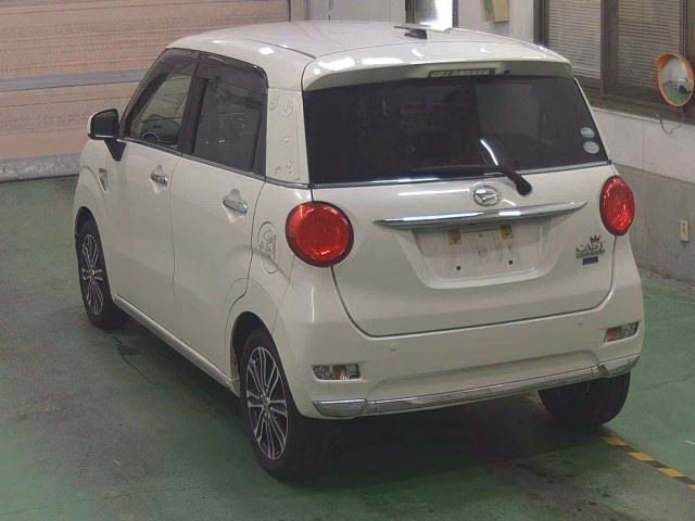 DAIHATSU CAST