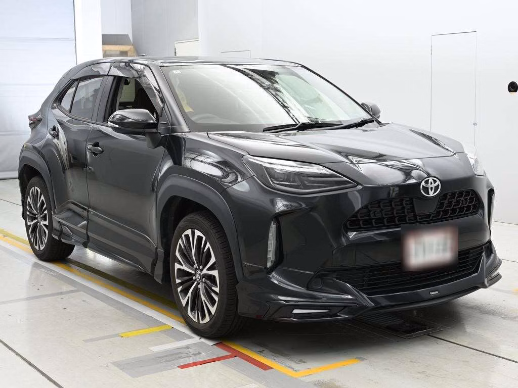 TOYOTA YARIS CROSS