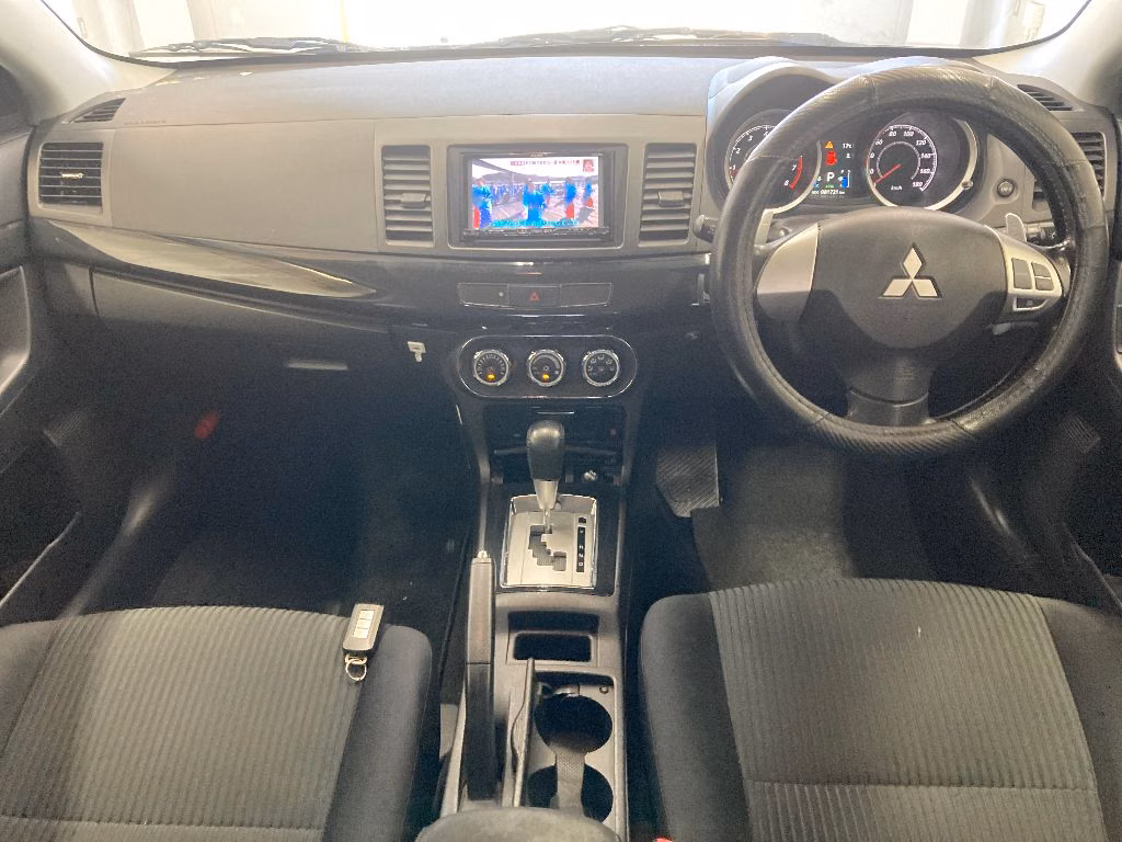 MITSUBISHI GALANT FORTIS