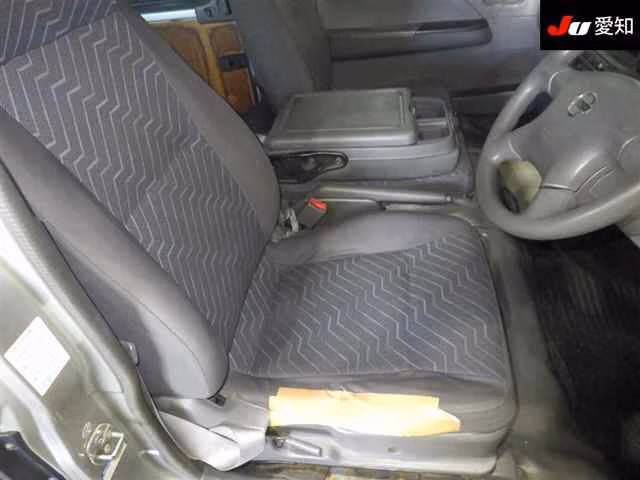 NISSAN CARAVAN