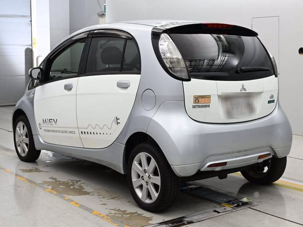 MITSUBISHI I-MIEV