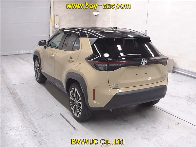 TOYOTA YARIS CROSS