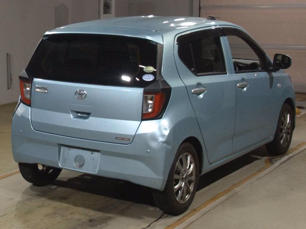 TOYOTA PIXIS EPOCH
