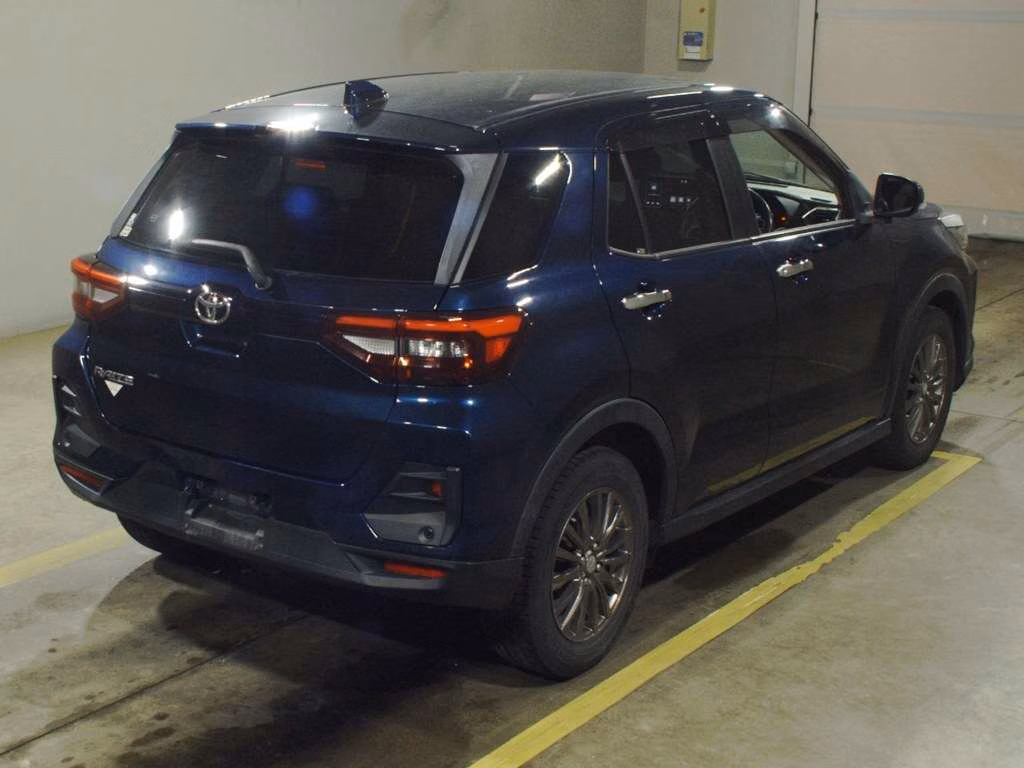 TOYOTA RAIZE