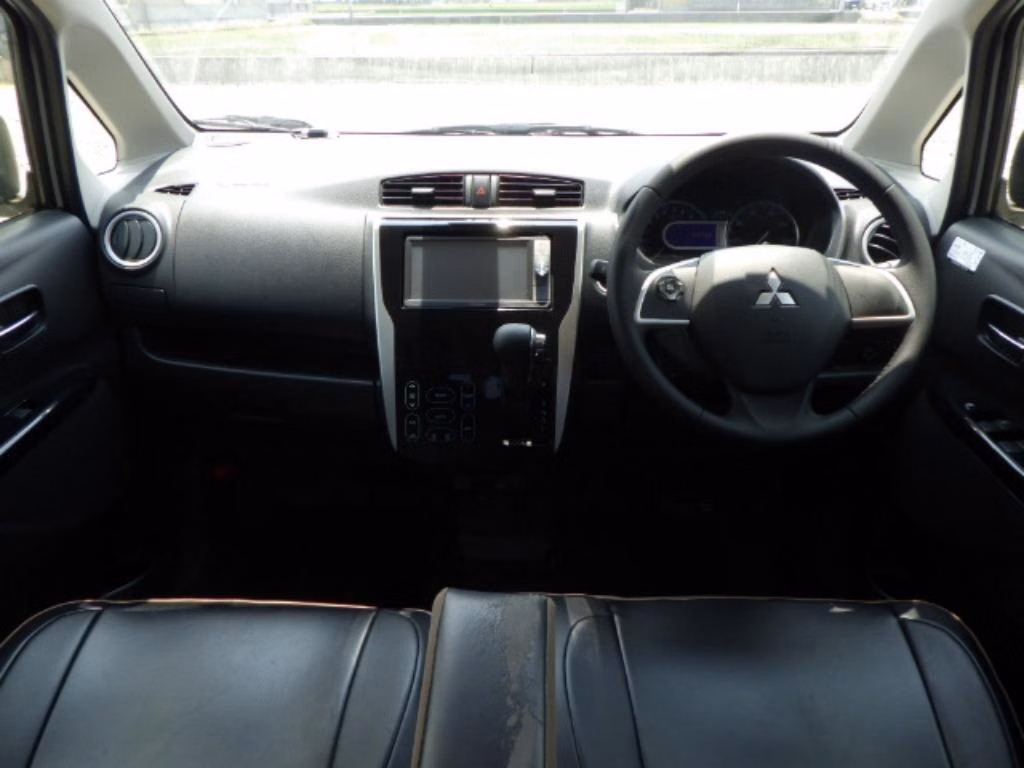 MITSUBISHI EK CUSTOM
