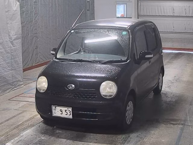 DAIHATSU MOVE LATTE