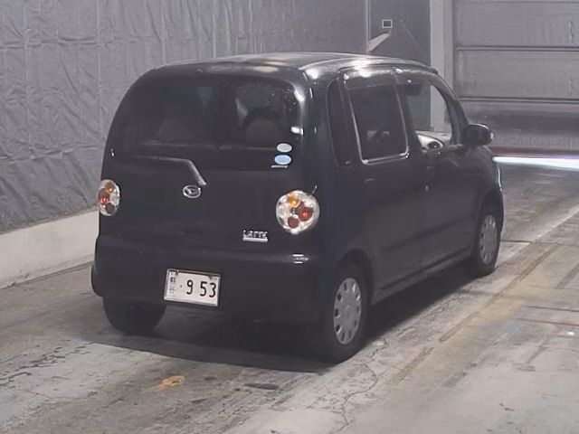 DAIHATSU MOVE LATTE