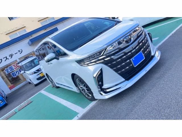 TOYOTA ALPHARD