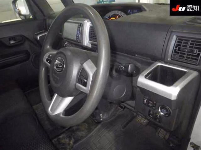 DAIHATSU WAKE