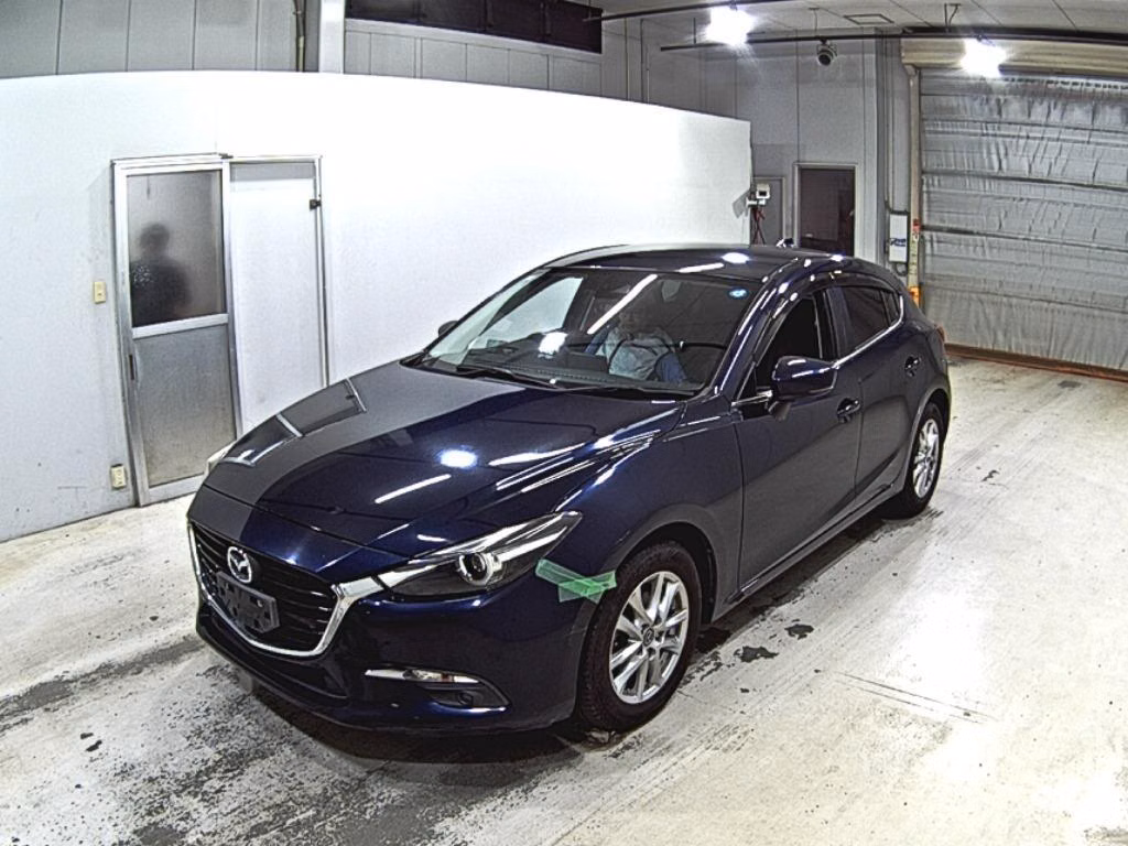 MAZDA AXELA