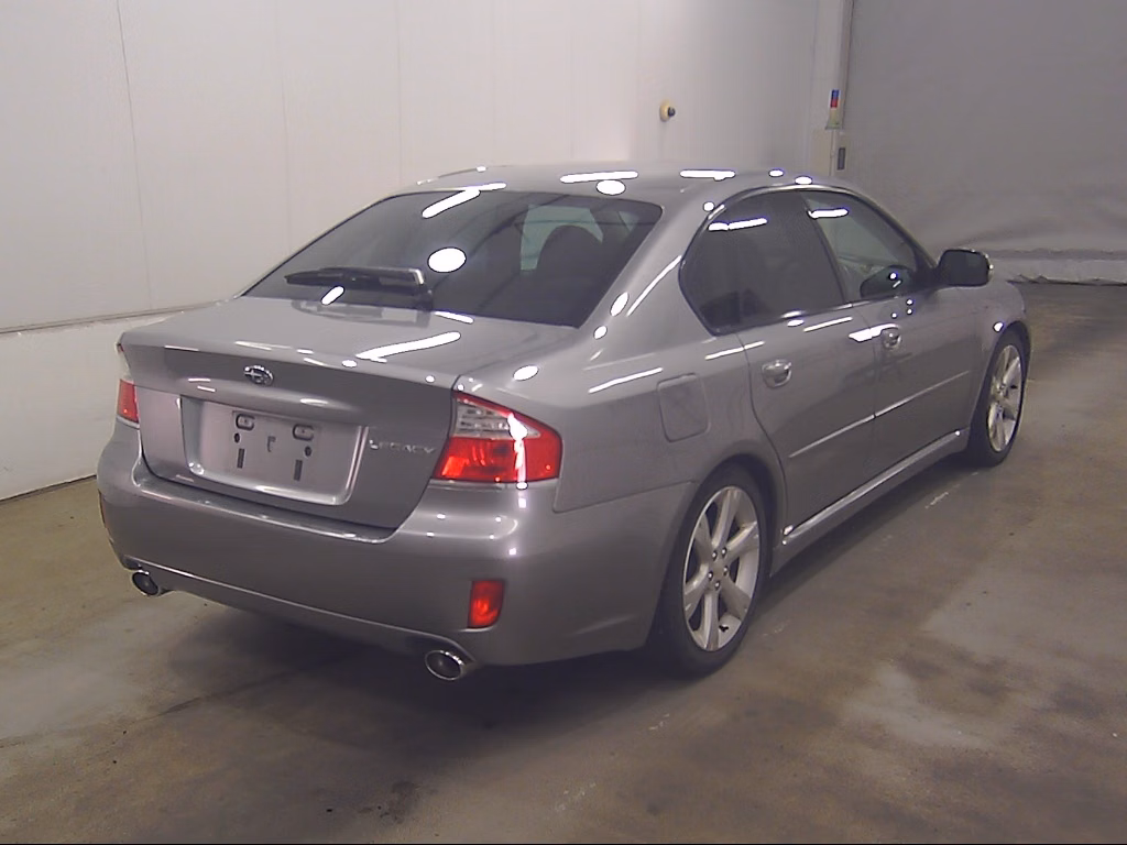 SUBARU LEGACY B4