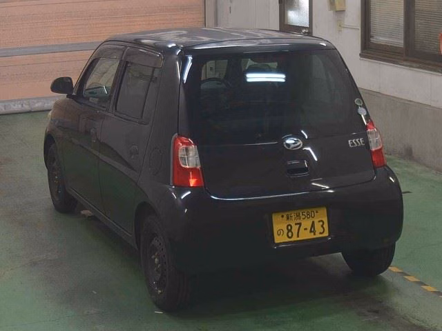 DAIHATSU ESSE