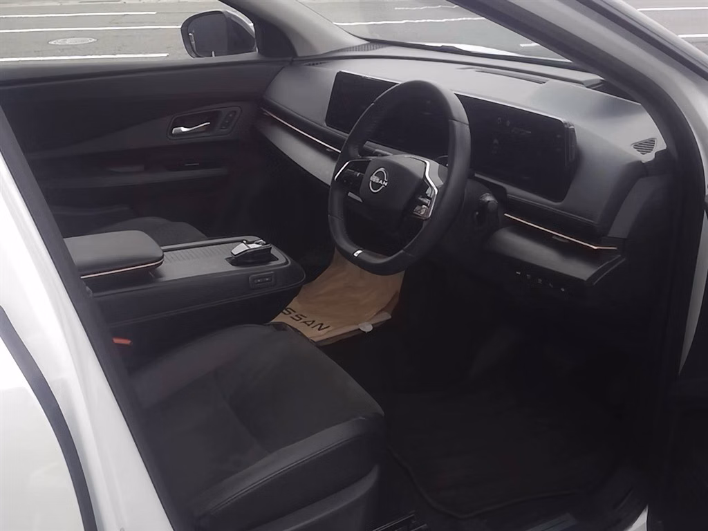 NISSAN ARIYA