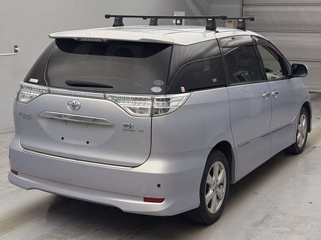 TOYOTA ESTIMA