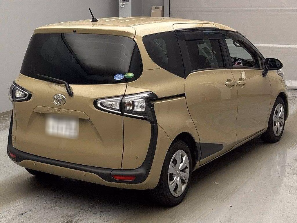 TOYOTA SIENTA