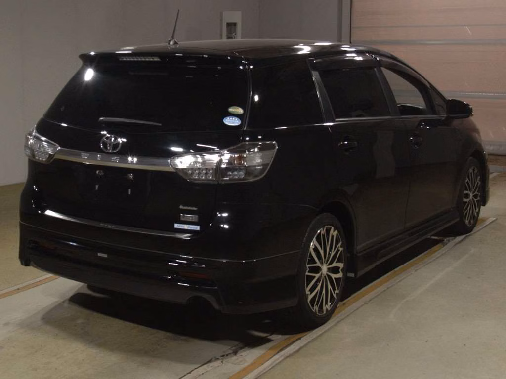 TOYOTA WISH
