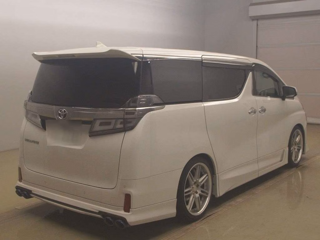 TOYOTA VELLFIRE