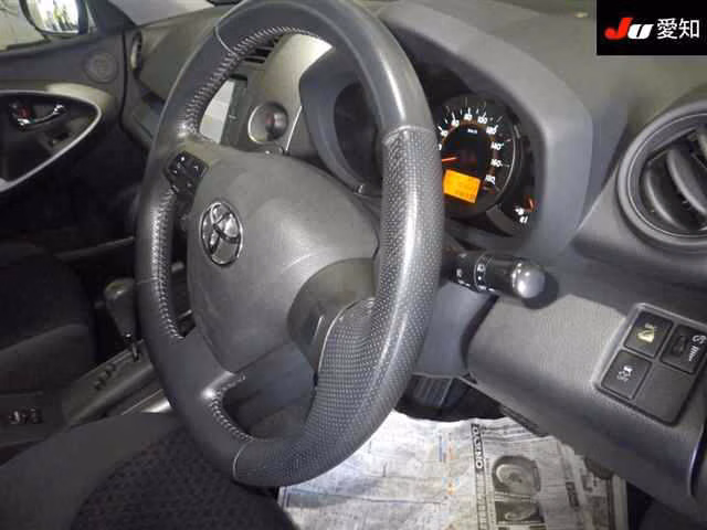TOYOTA VANGUARD