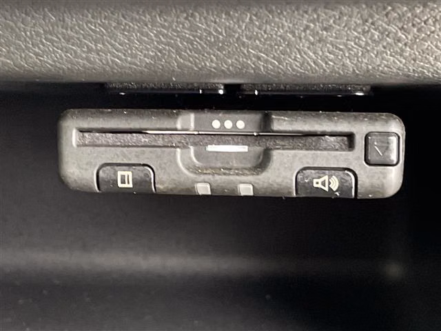 MITSUBISHI EK X