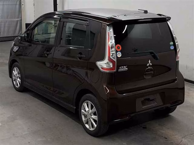 MITSUBISHI EK CUSTOM