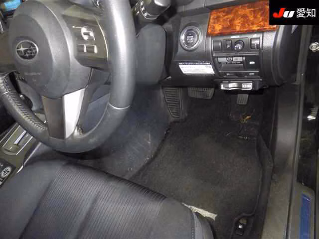 SUBARU LEGACY B4