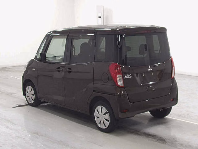 MITSUBISHI EK SPACE