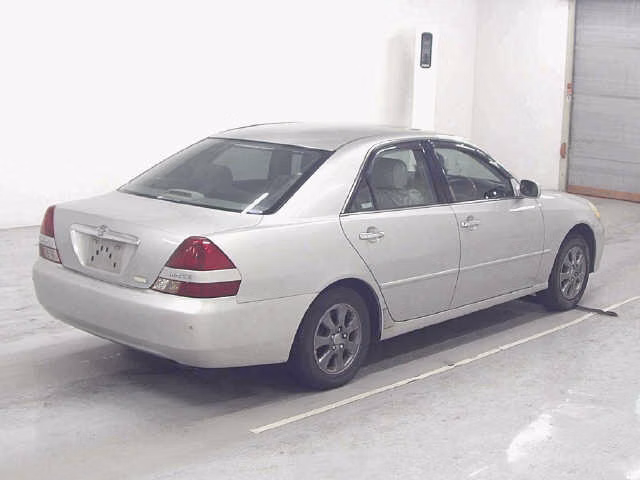 TOYOTA MARK II