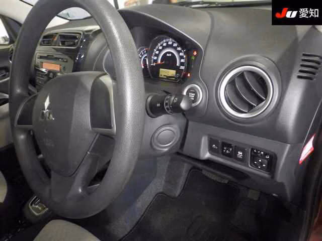 MITSUBISHI MIRAGE