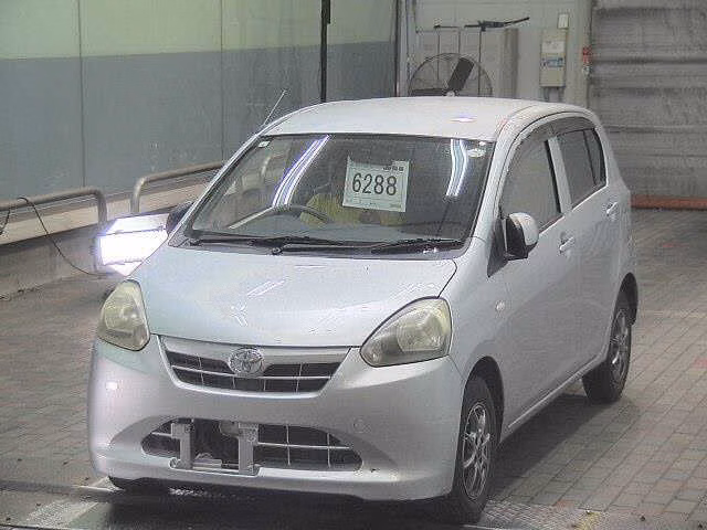 TOYOTA PIXIS EPOCH