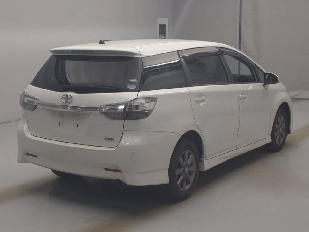 TOYOTA WISH
