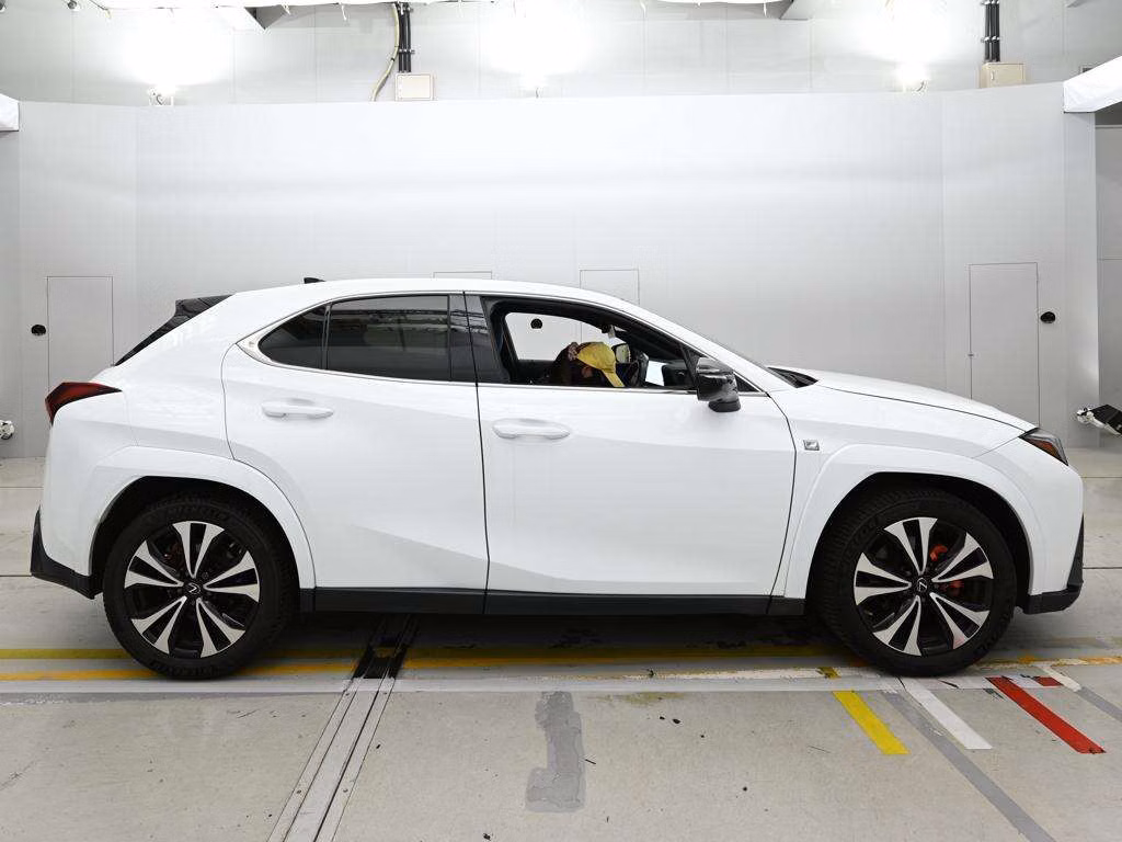 LEXUS UX250H