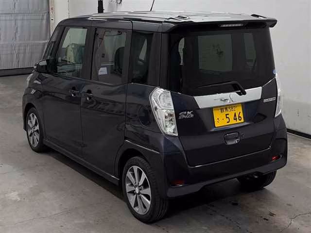 MITSUBISHI EK SPACE