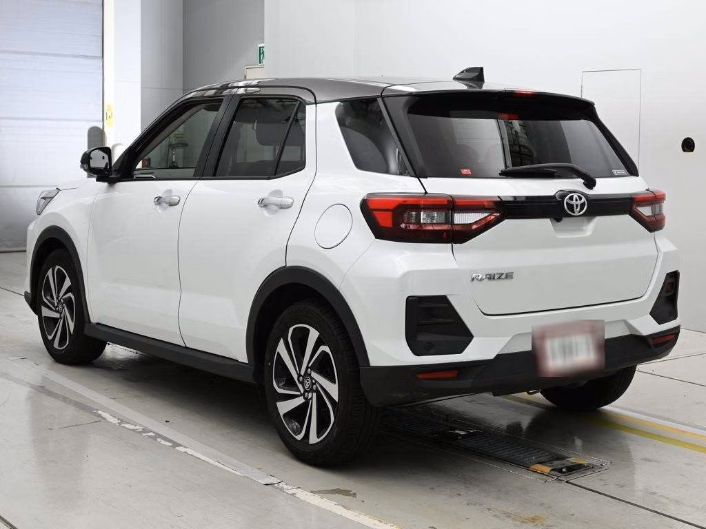 TOYOTA RAIZE