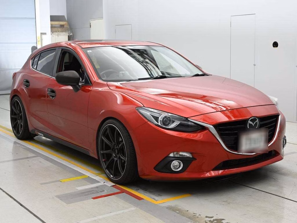 MAZDA AXELA