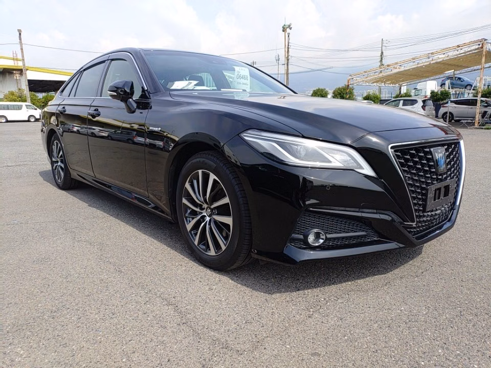 TOYOTA CROWN