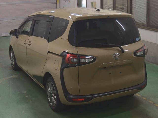 TOYOTA SIENTA
