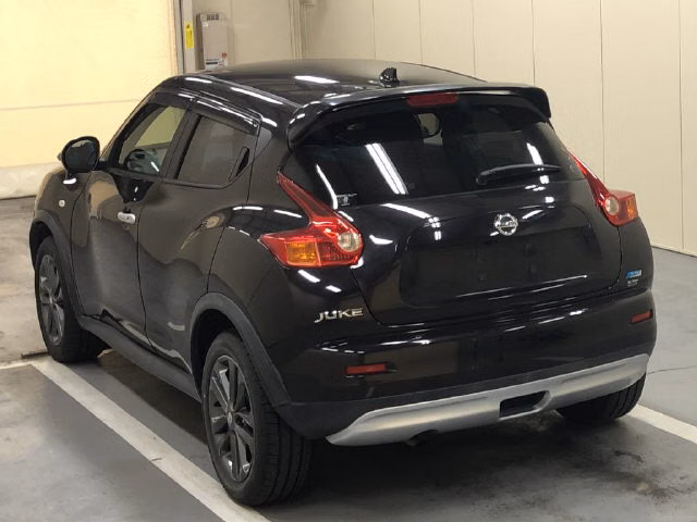 NISSAN JUKE