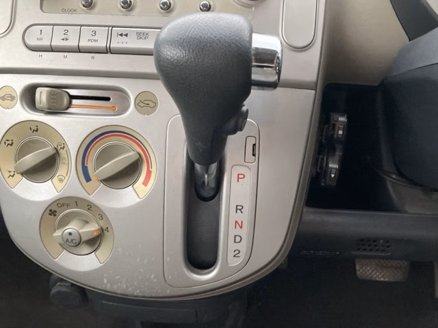 HONDA LIFE