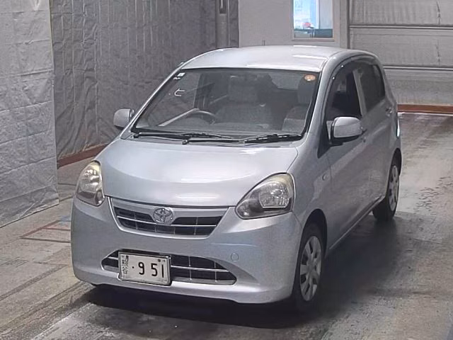 TOYOTA PIXIS EPOCH
