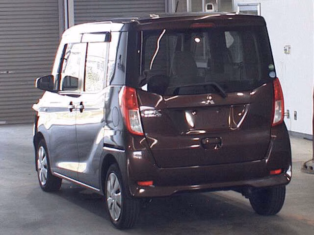 MITSUBISHI EK SPACE