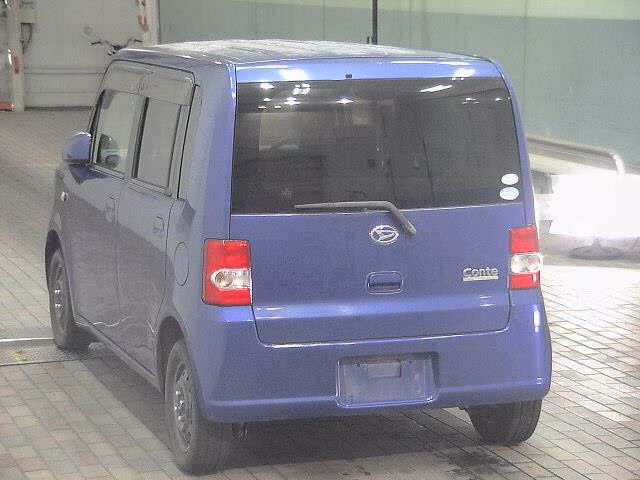 DAIHATSU MOVE CONTE