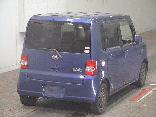 DAIHATSU MOVE CONTE