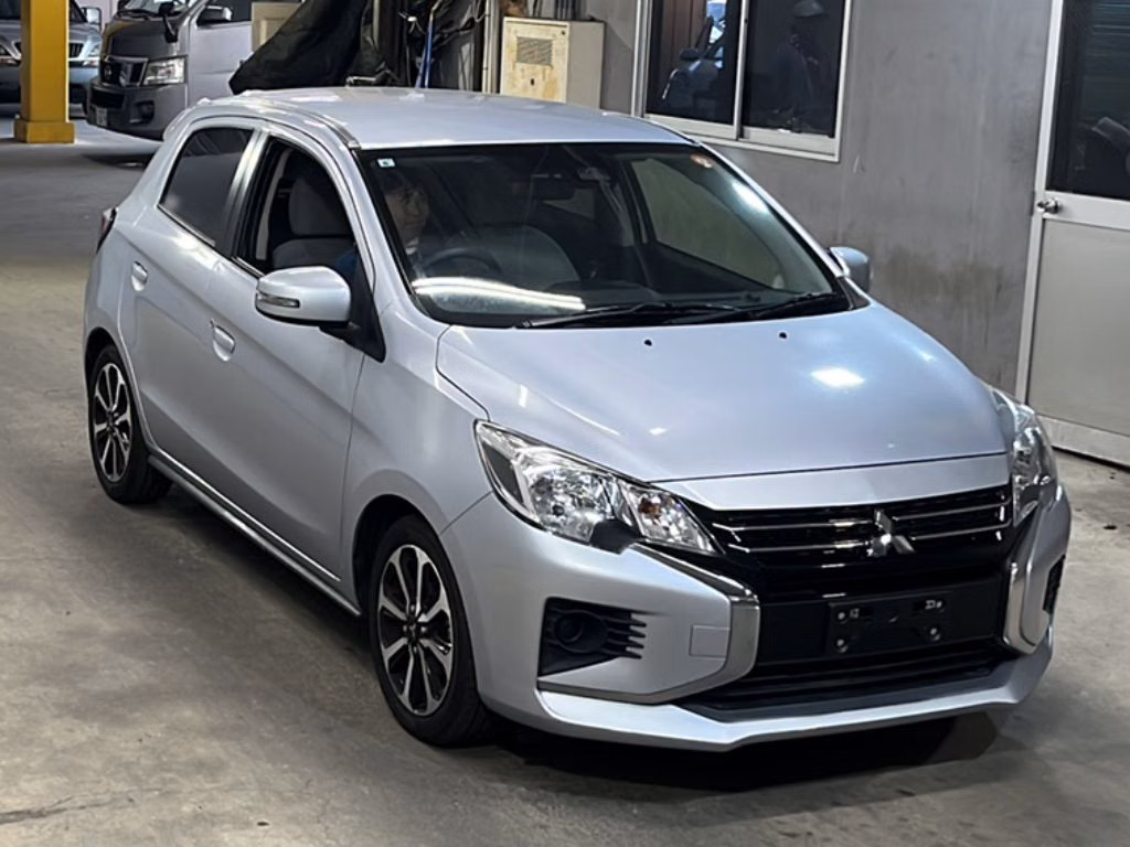 MITSUBISHI MIRAGE