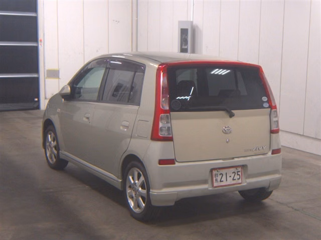 DAIHATSU MIRA AVY