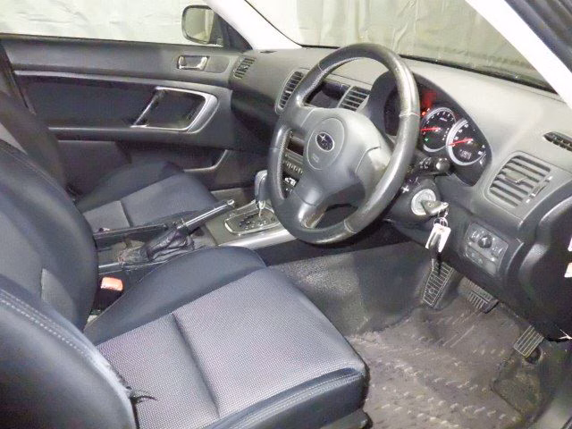 SUBARU LEGACY