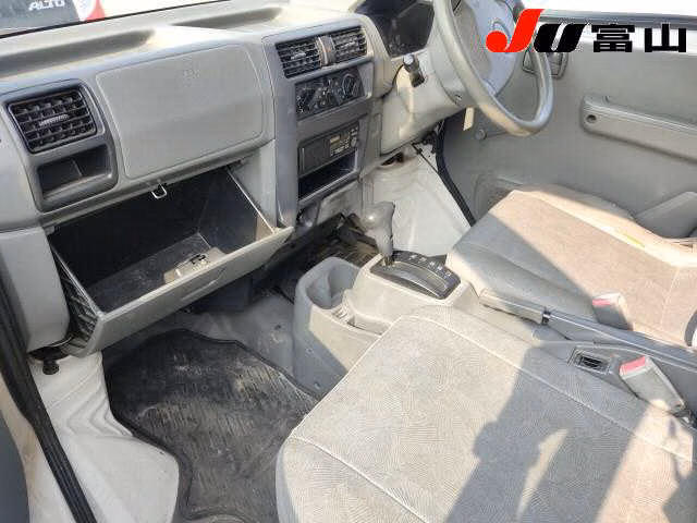 MITSUBISHI MINICAB
