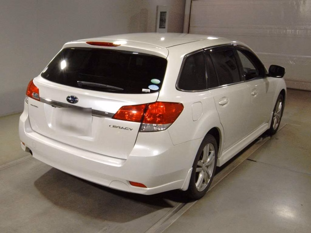 SUBARU LEGACY