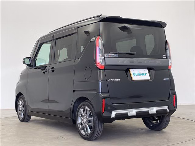 MITSUBISHI DELICA MINI