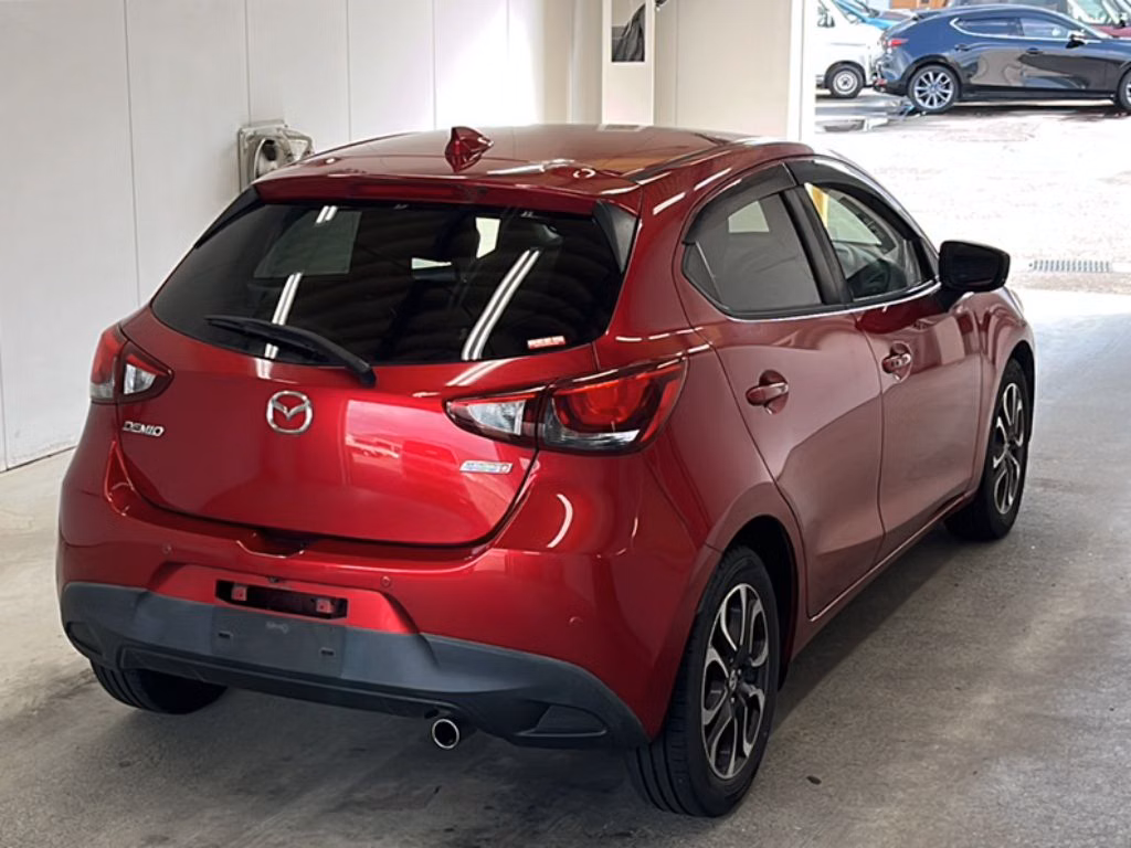 MAZDA DEMIO